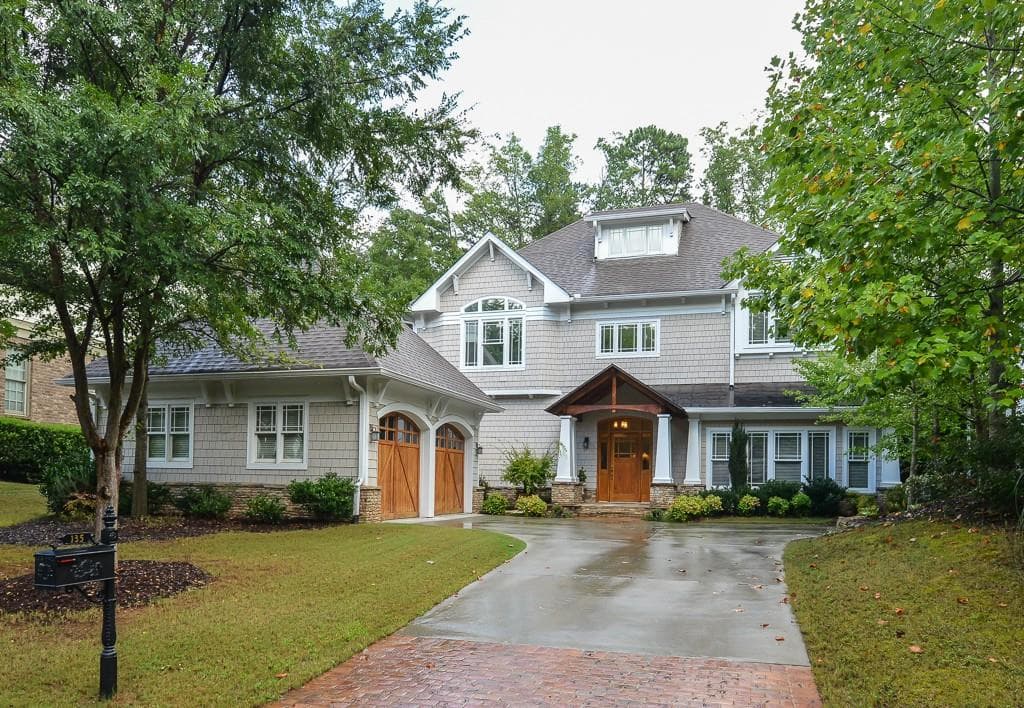 5 bedroom, 4,273 sq ft single family residence sold at 135 Windsor Cove, Atlanta, GA 30328