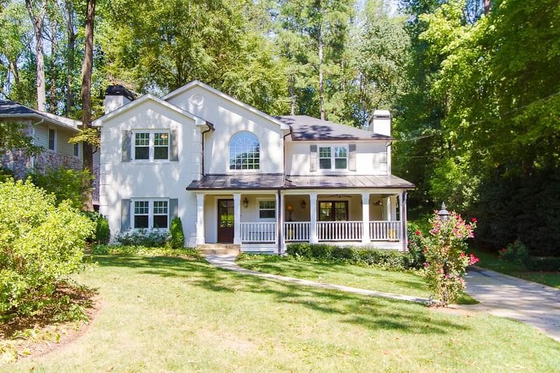 4 bedroom, 3,457 sq ft single family residence sold at 5118 N Ivy Road, Atlanta, GA 30342