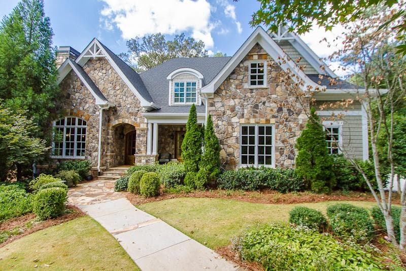 5 bedroom single family residence sold at 4770 E CONWAY Drive, Sandy Springs, GA 30327