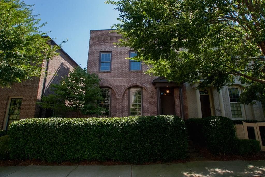 3107 Neal Court, Cumming, GA 30041 — most recent listing photo