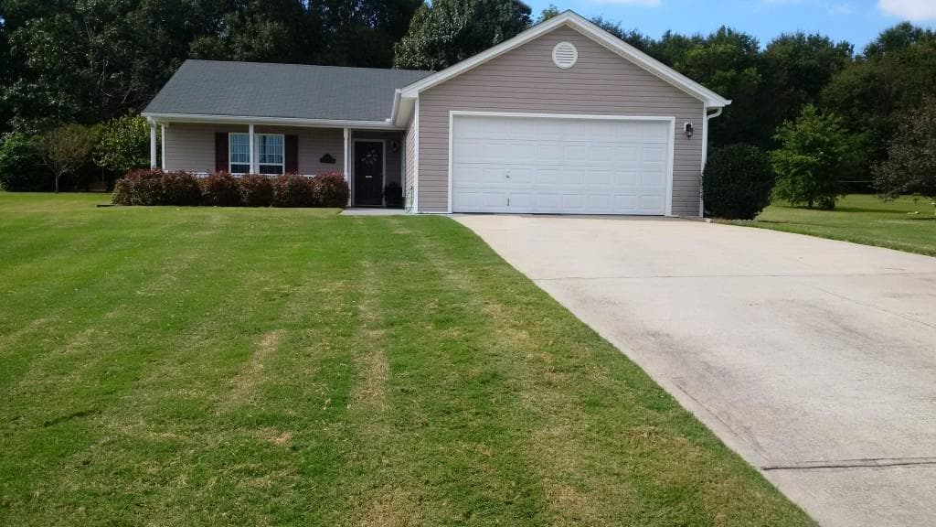 1042 Tia Drive, Bethlehem, GA 30620 — most recent listing photo