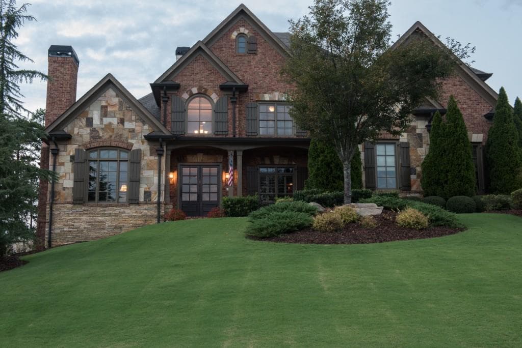 6 bedroom single family residence sold at 3636 Marys View Lane, Dacula, GA 30019