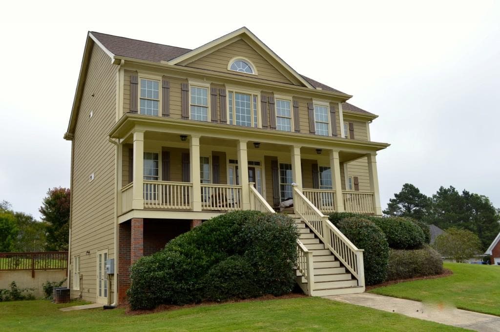 8820 Forest Path Drive, Gainesville, GA 30506 — most recent listing photo