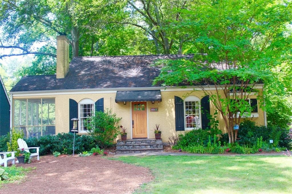 329 Shadowmoor Drive, Decatur, GA 30030 — most recent listing photo