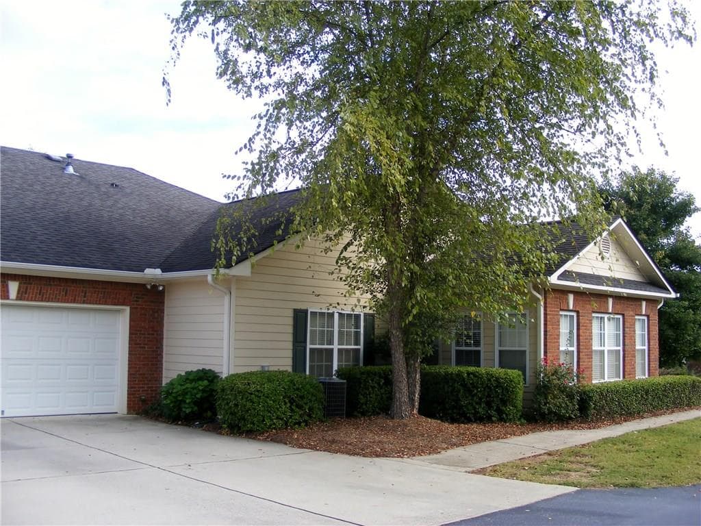 2 bedroom condominium sold at 460 Tribble Gap Corners 203, Cumming, GA 30028