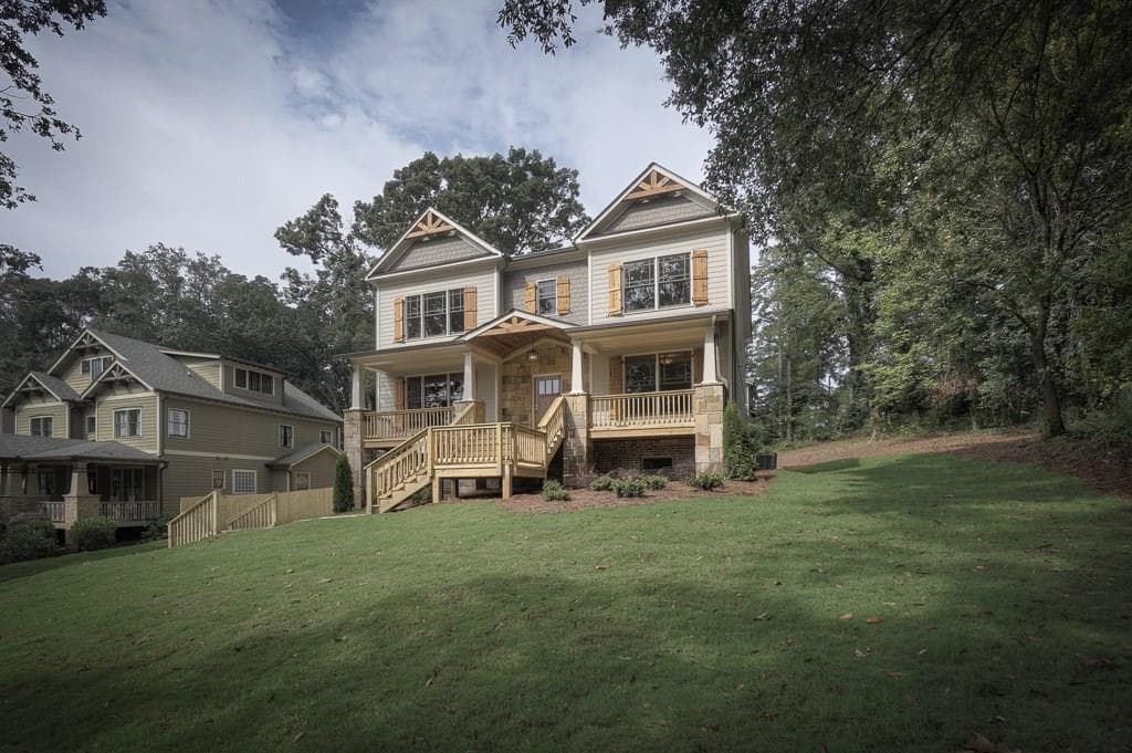 4 bedroom, 2,850 sq ft single family residence sold at 1367 Conway Road, Decatur, GA 30030