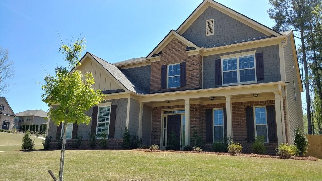 5 bedroom, 2,898 sq ft single family residence sold at 3305 Pleasant Manor Court, Cumming, GA 30028