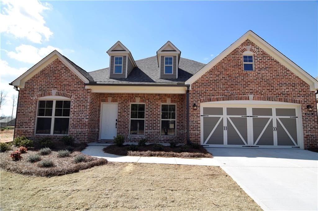 3 bedroom, 2,446 sq ft single family residence sold at 4735 Amble Trace, Cumming, GA 30040
