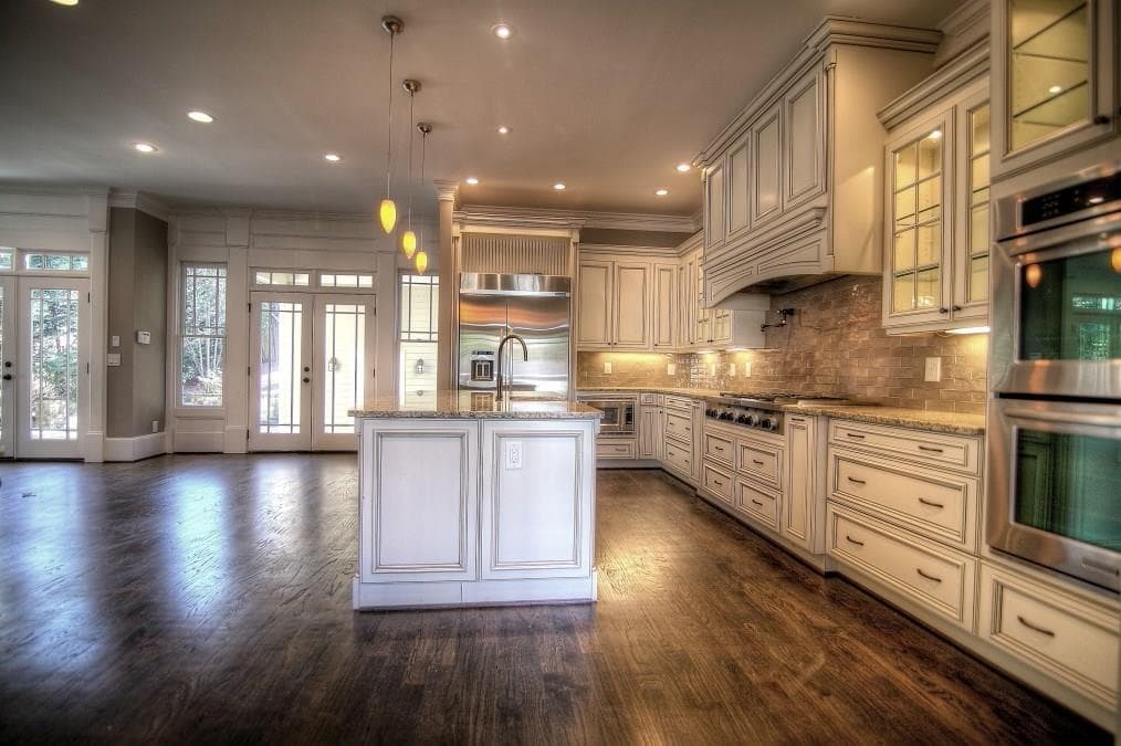 5 bedroom, 3,380 sq ft single family residence sold at 1369 Normandy Drive, Atlanta, GA 30306