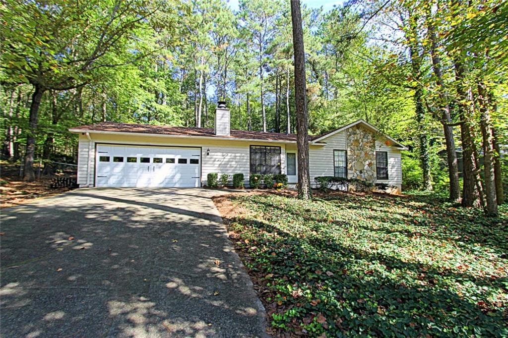 4790 Ridgewood Court, Acworth, GA 30102 — most recent listing photo