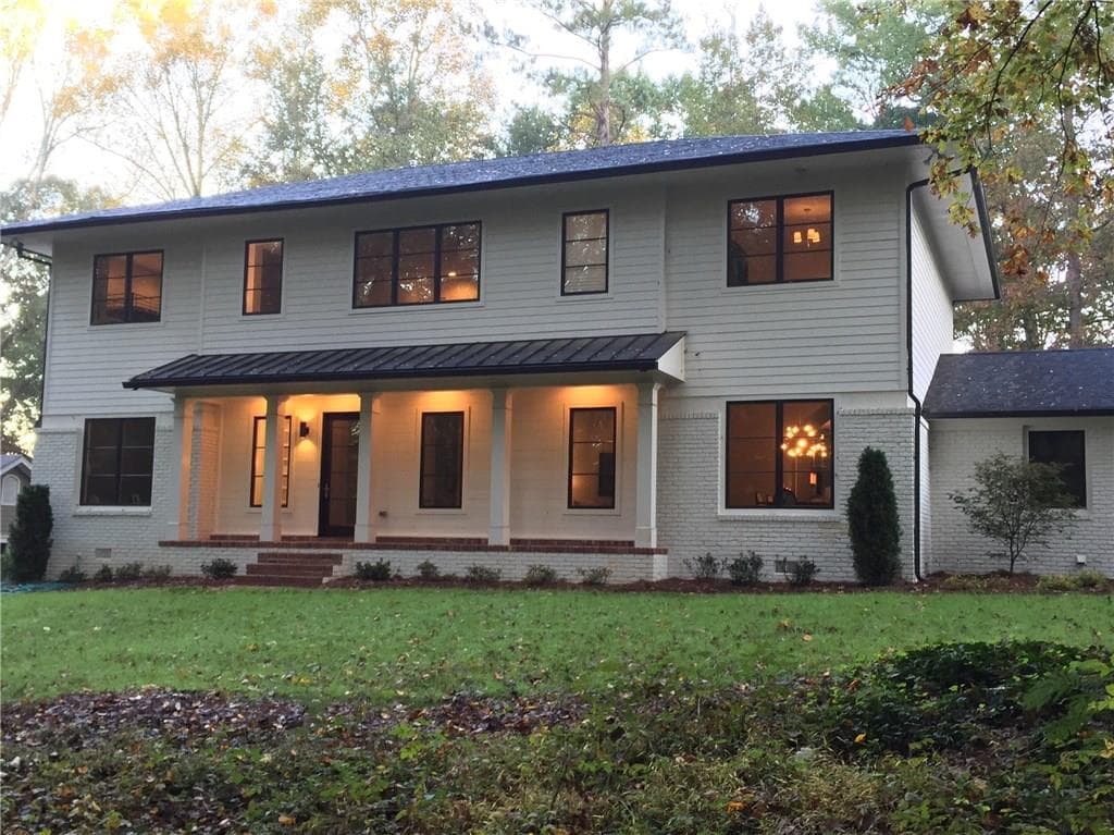 6 bedroom, 4,200 sq ft single family residence sold at 552 Valley Green Drive, Atlanta, GA 30342