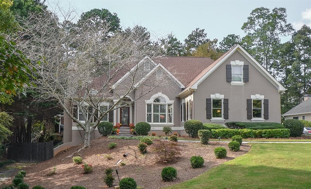 5 bedroom, 3,950 sq ft single family residence sold at 7605 Wentworth Drive, Duluth, GA 30097
