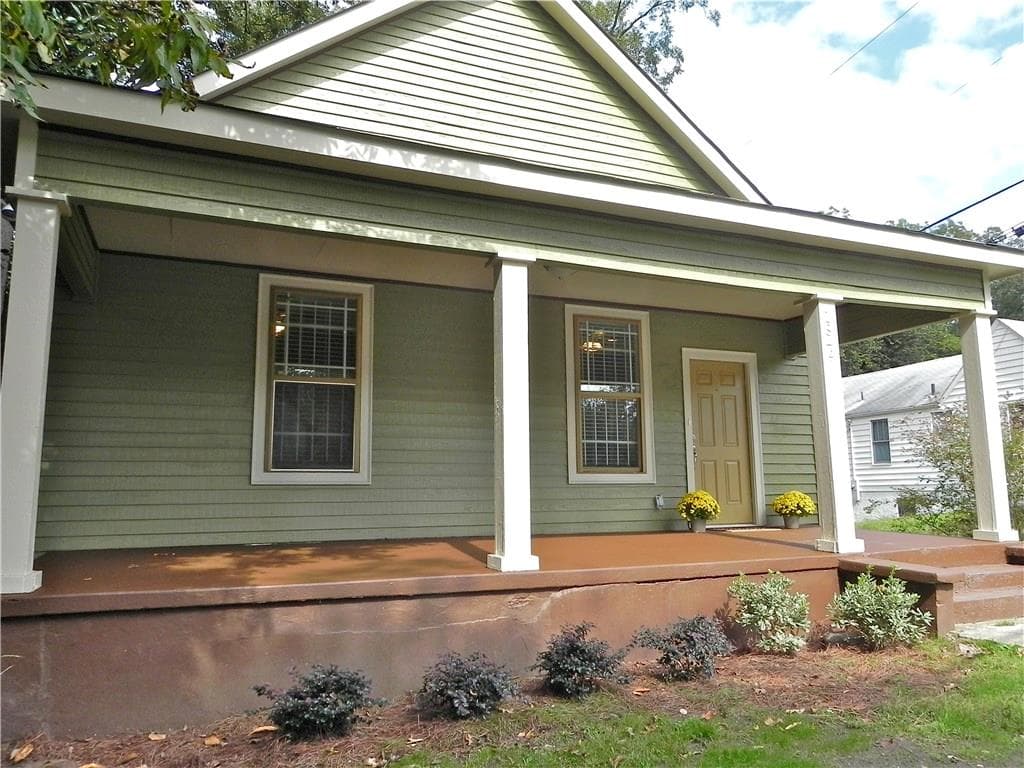 3 bedroom, 1,359 sq ft single family residence sold at 1849 Lakewood Terrace, Atlanta, GA 30315
