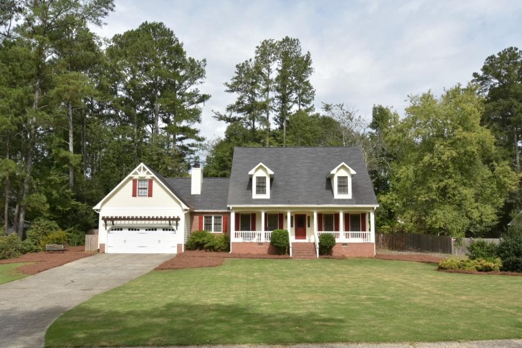 4 bedroom, 2,964 sq ft single family residence sold at 876 Trailside Lane, Marietta, GA 30064