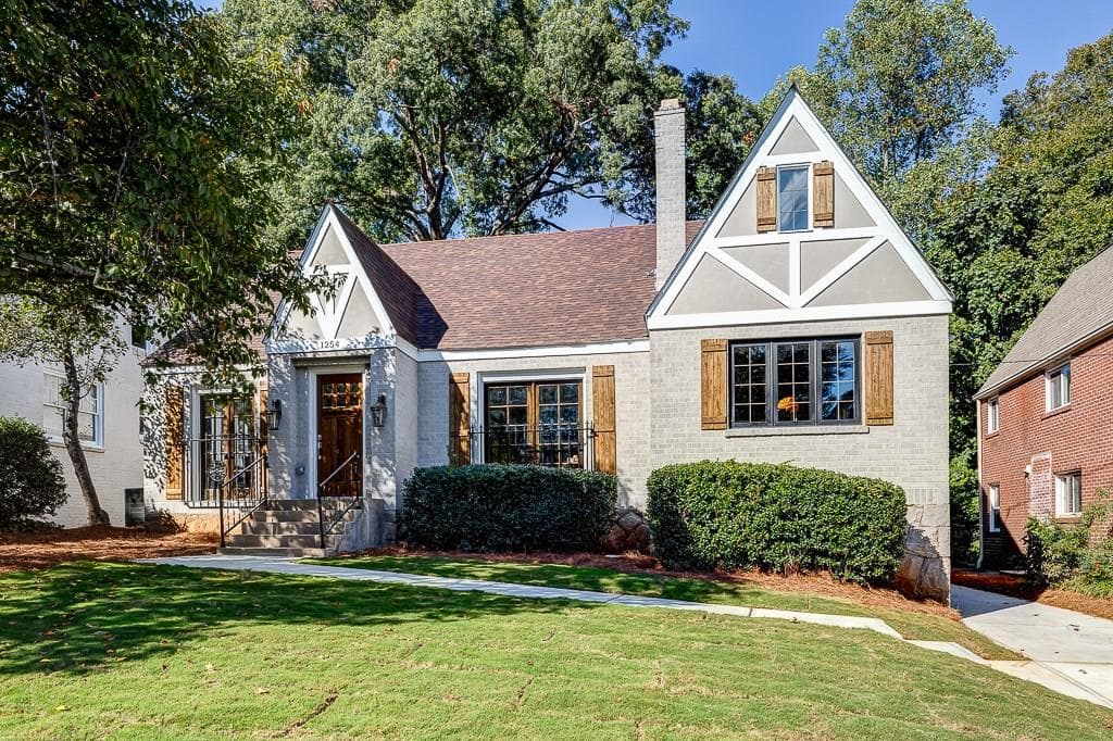 4 bedroom, 2,739 sq ft single family residence sold at 1254 E Rock Springs Road, Atlanta, GA 30306