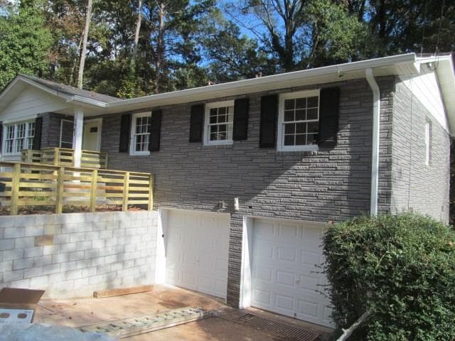 5 bedroom single family residence sold at 1947 Rollingwood Drive, Atlanta, GA 30316