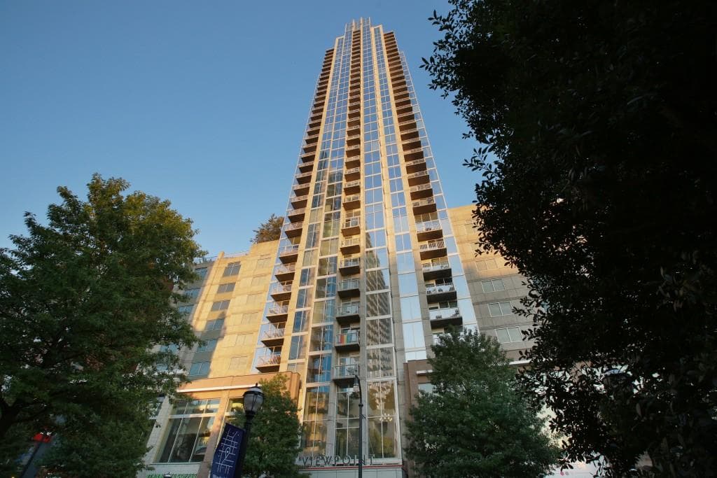 2 bedroom, 803 sq ft condominium sold at 855 Peachtree Street 1608, Atlanta, GA 30308