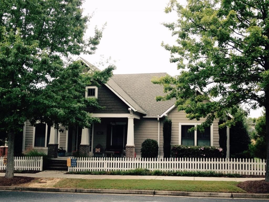 3 bedroom, 2,948 sq ft single family residence sold at 9907 Ardwick Green Way, Douglasville, GA 30135