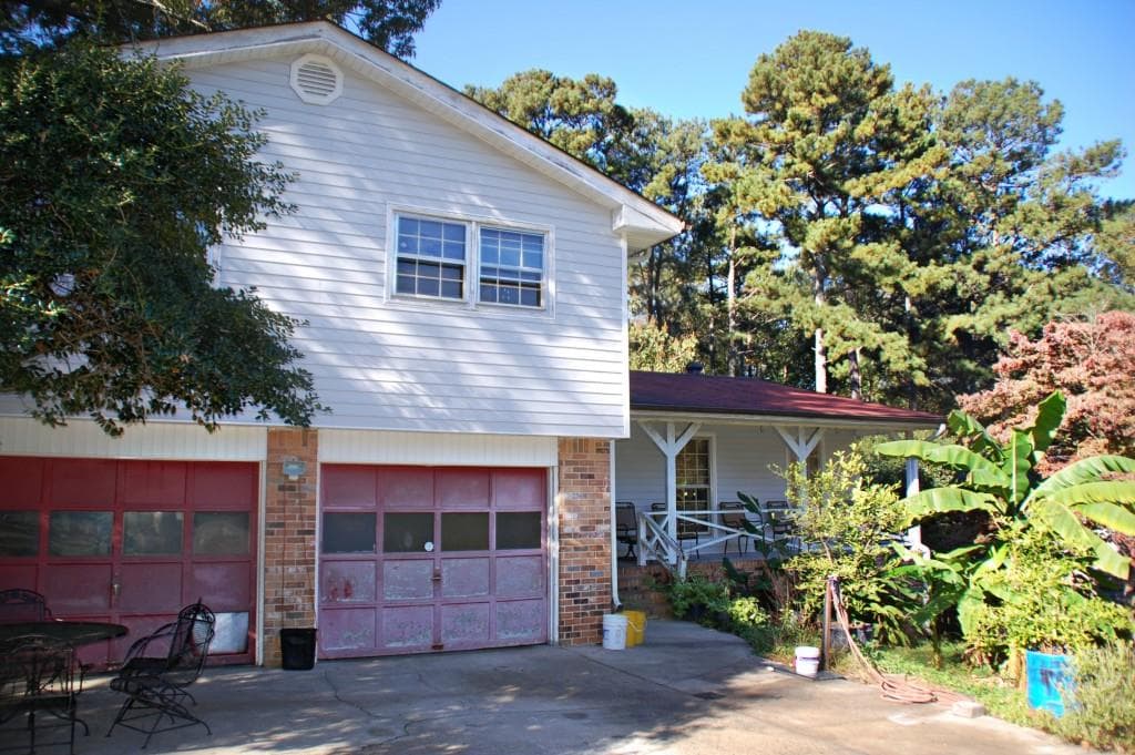 979 Douglas Court, Norcross, GA 30093 — most recent listing photo