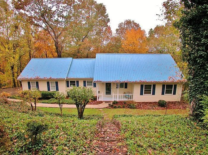 830 Hillside Drive, Gainesville, GA 30501 — most recent listing photo