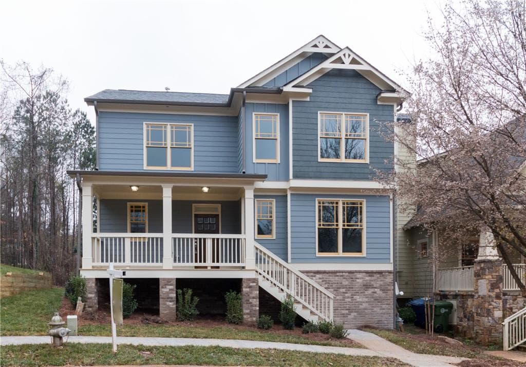 4 bedroom, 2,236 sq ft single family residence sold at 1375 Park Trace, Atlanta, GA 30315