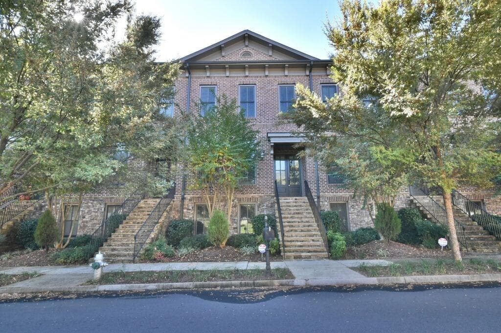 2006 Heathermere Way, Roswell, GA 30075 — most recent listing photo