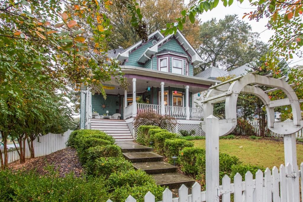 4 bedroom, 2,006 sq ft single family residence sold at 883 Cherokee Avenue, Atlanta, GA 30315