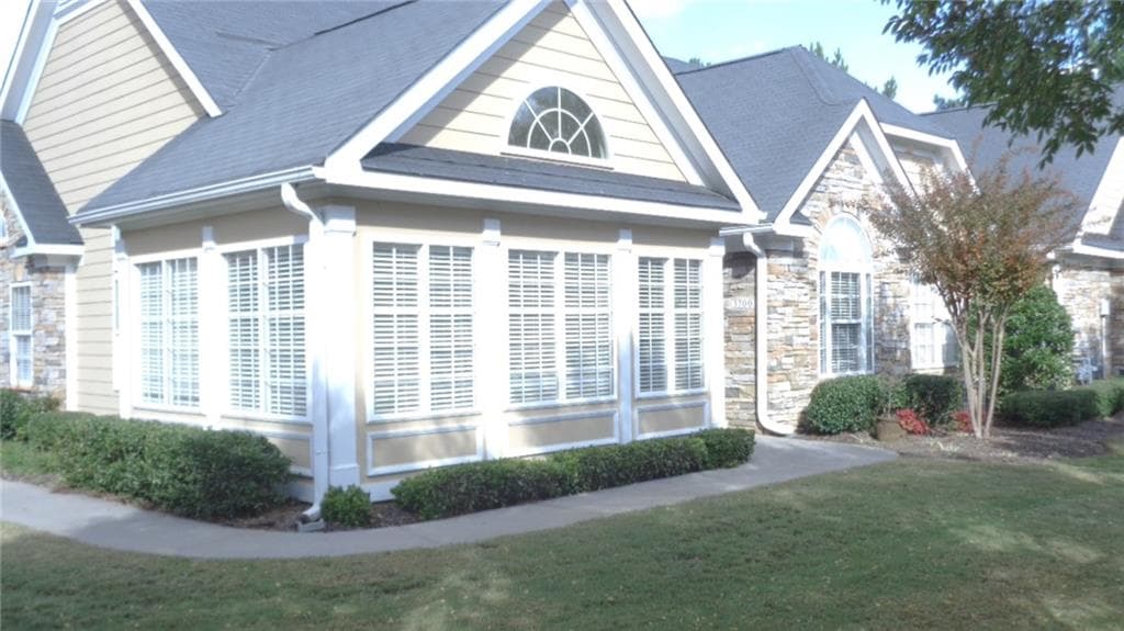 3700 Village Lane, Roswell, GA 30075 — most recent listing photo