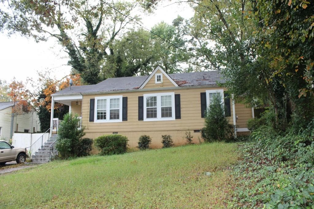 3 bedroom, 1,283 sq ft single family residence sold at 1591 Glenwood Avenue, Atlanta, GA 30316