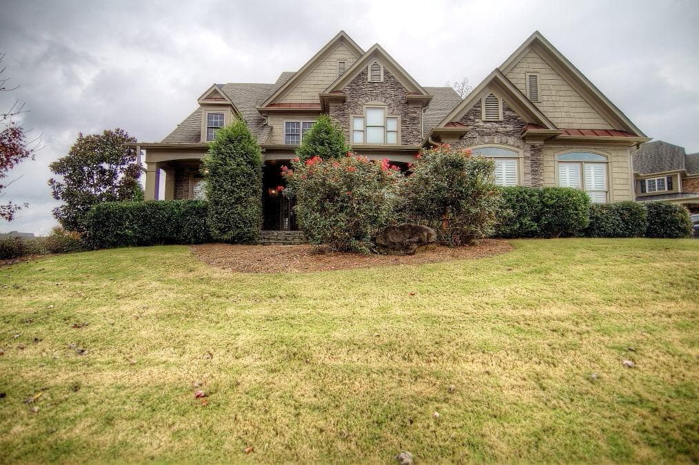6 bedroom single family residence sold at 108 Olde Heritage Way, Woodstock, GA 30188