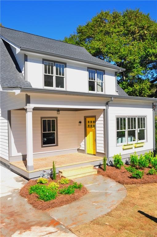 4 bedroom, 2,797 sq ft single family residence sold at 1402 May Avenue, Atlanta, GA 30316