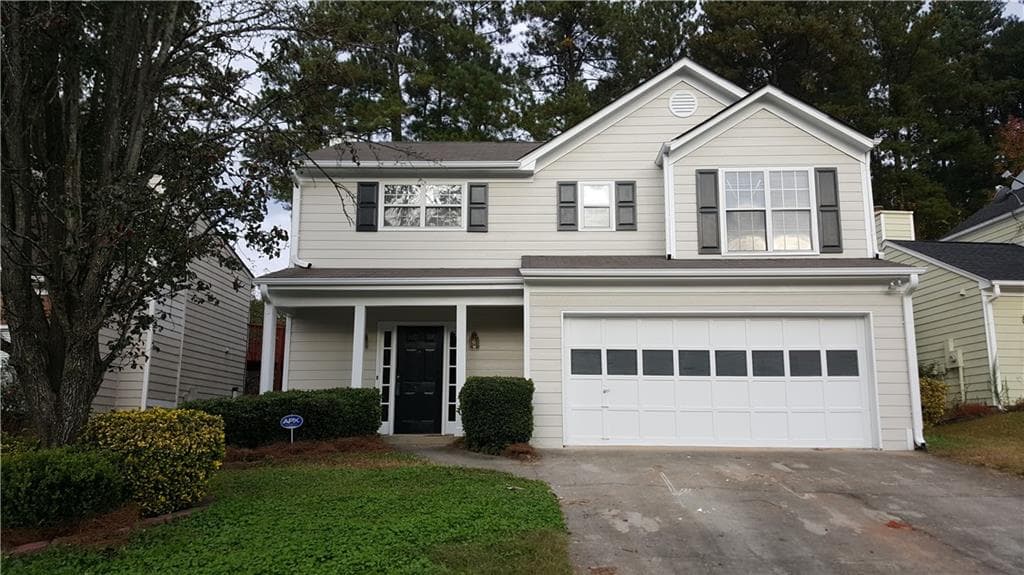 3 bedroom, 1,650 sq ft single family residence sold at 1945 Glynmoore Drive, Lawrenceville, GA 30043