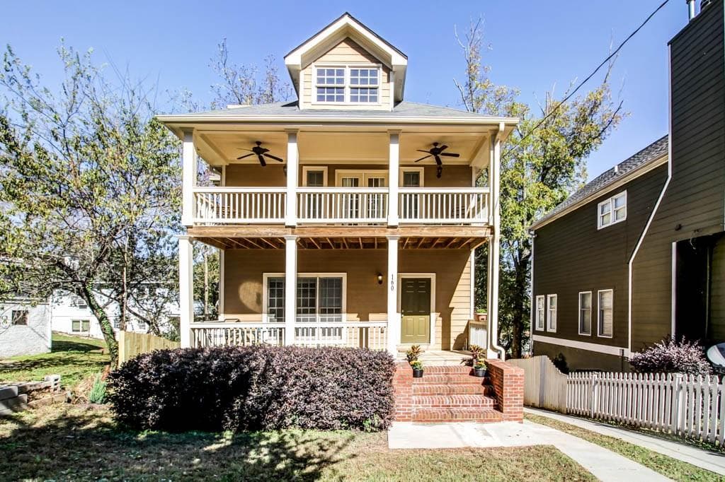 3 bedroom, 2,020 sq ft single family residence sold at 160 Tuskeegee Street, Atlanta, GA 30315