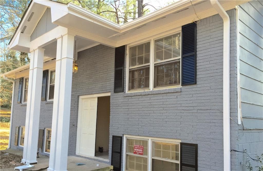 4 bedroom, 1,617 sq ft single family residence sold at 4449 Malibu Drive, Decatur, GA 30035