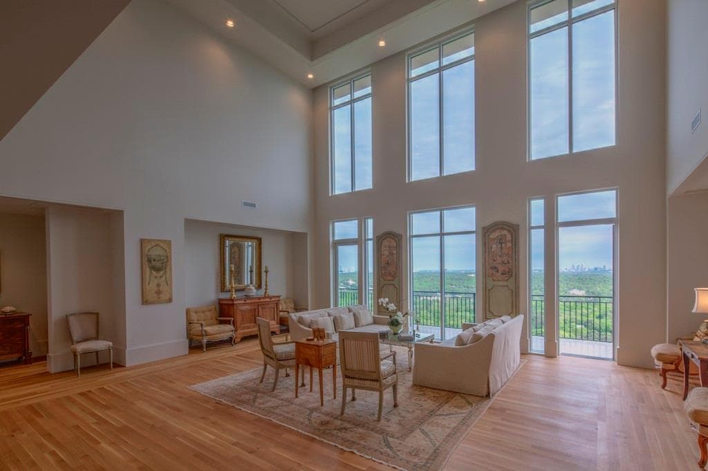 3 bedroom condominium sold at 2950 Mount Wilkinson Parkway 1112, Atlanta, GA 30339