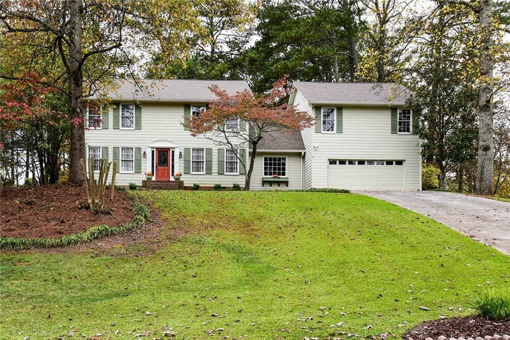 5 bedroom, 2,972 sq ft single family residence sold at 4544 Queen Anne Court, Mableton, GA 30126