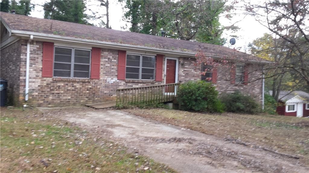 3 bedroom, 1,404 sq ft single family residence sold at 2188 Clairmont Circle, Snellville, GA 30078