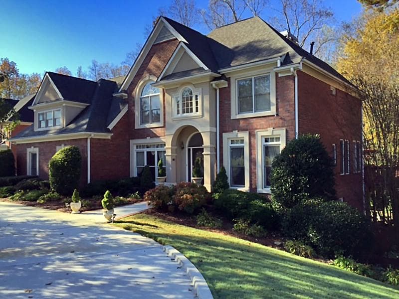 4 bedroom, 3,600 sq ft single family residence sold at 1300 Regency Center Drive, Atlanta, GA 30331