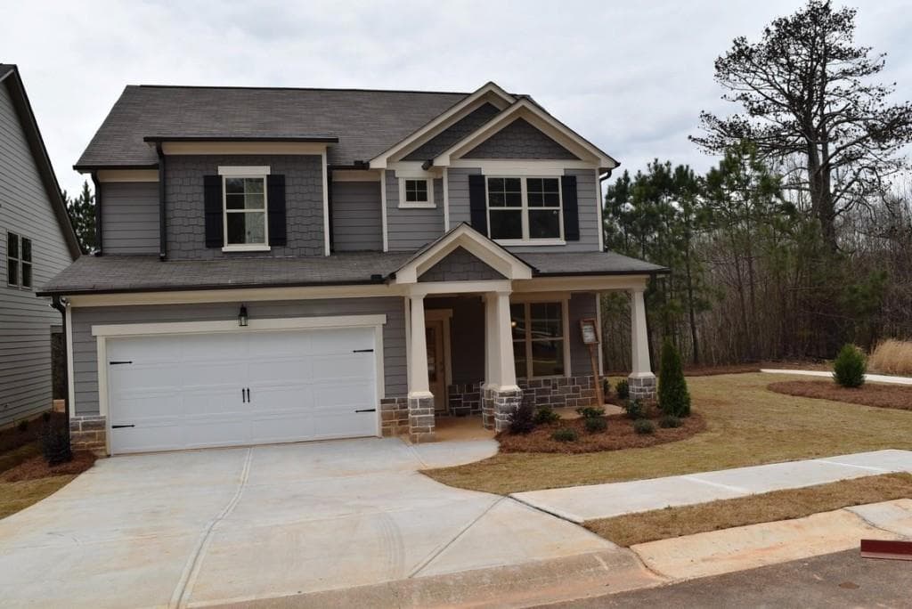 4 bedroom, 2,045 sq ft single family residence sold at 5906 Watersdown Way, Flowery Branch, GA 30542