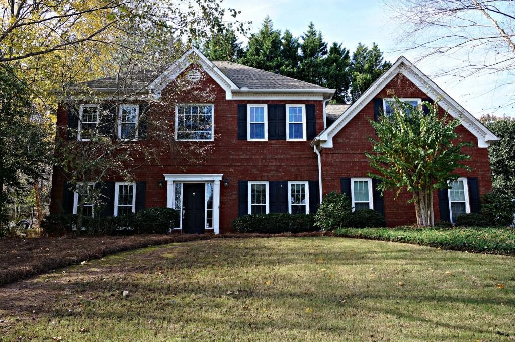 4 bedroom, 2,975 sq ft single family residence sold at 950 White Birch Way, Lawrenceville, GA 30043