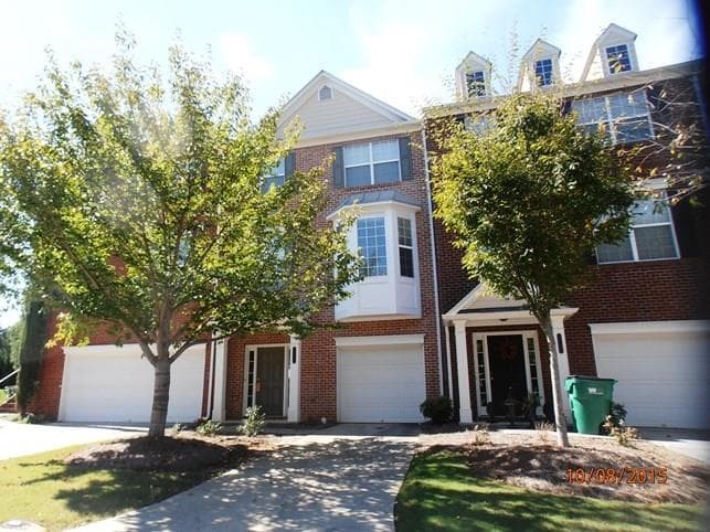 3 bedroom, 1,887 sq ft townhouse sold at 11786 Wellsley Way, Alpharetta, GA 30005