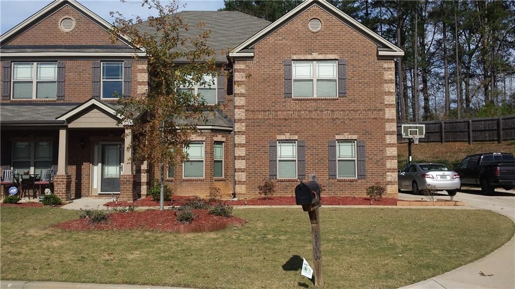 800 Clifton Springs Close Drive, Atlanta, GA 30349 — most recent listing photo