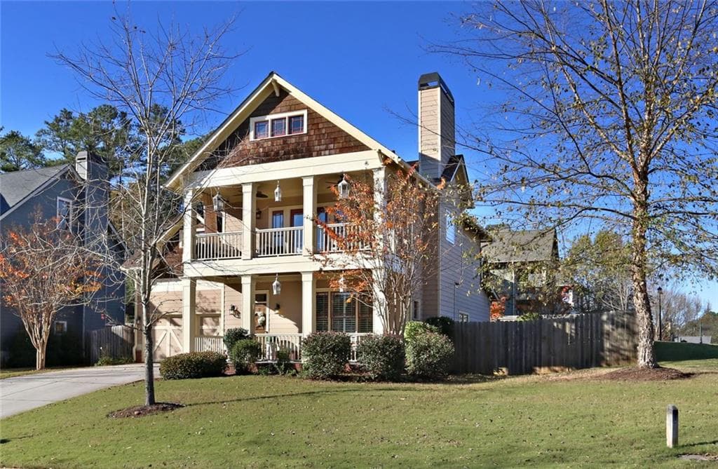 4 bedroom, 2,498 sq ft single family residence sold at 1732 Streamview Drive, Atlanta, GA 30316