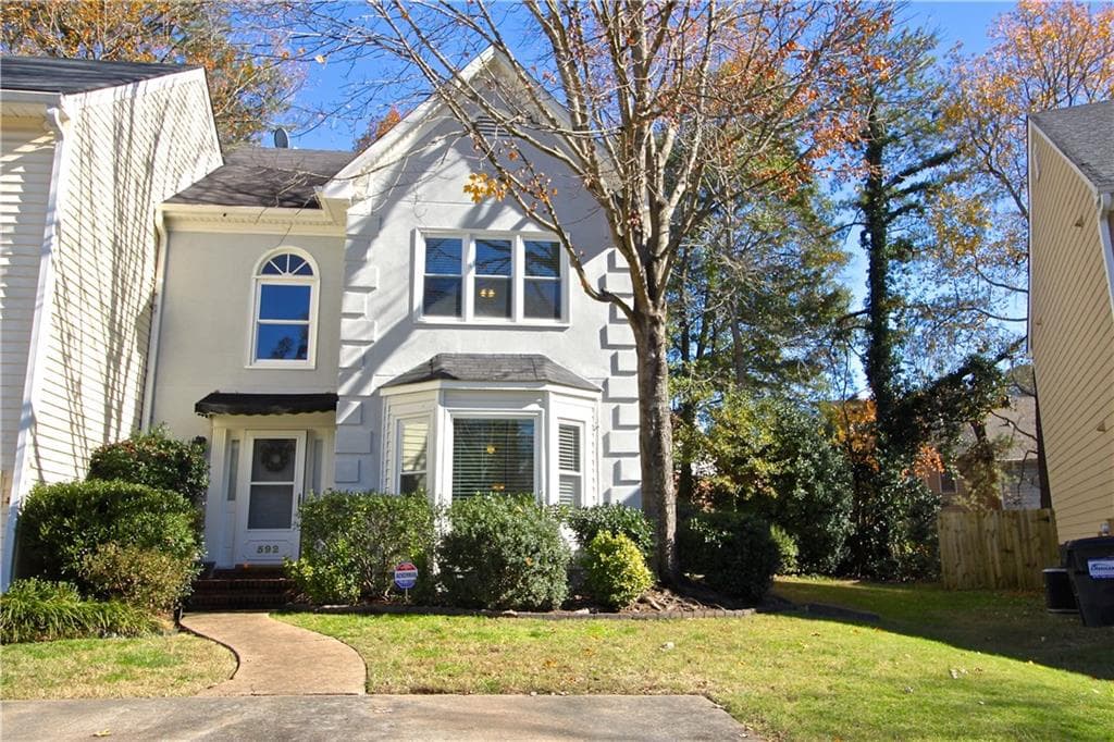 592 Harcourt Place 592, Marietta, GA 30067 — most recent listing photo