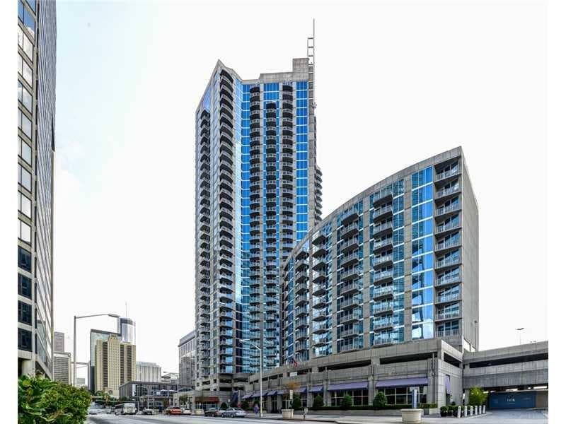 1 bedroom, 729 sq ft condominium sold at 400 W Peachtree Street 1202, Atlanta, GA 30308