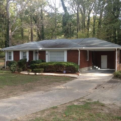 3 bedroom, 1,243 sq ft single family residence sold at 3615 Stone Road, Atlanta, GA 30331