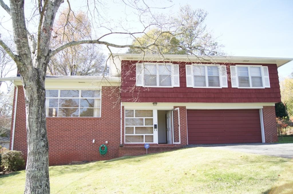 273 Pamela Street, Marietta, GA 30064 — most recent listing photo