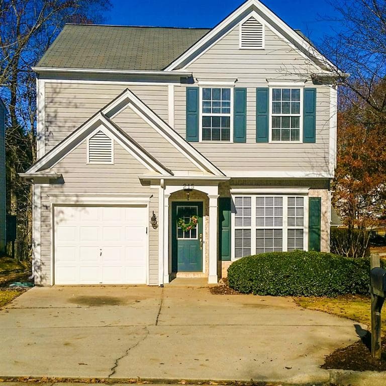 215 Wellisford Court, Alpharetta, GA 30022 — most recent listing photo
