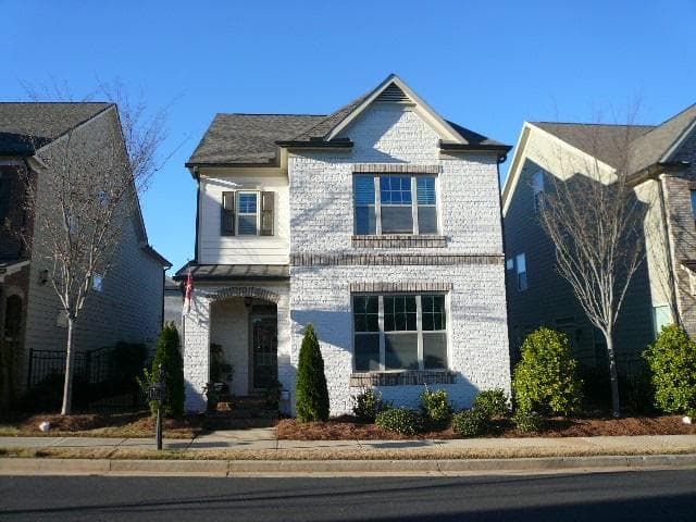 4 bedroom, 2,509 sq ft single family residence sold at 7895 Crownpoint Drive, Alpharetta, GA 30005