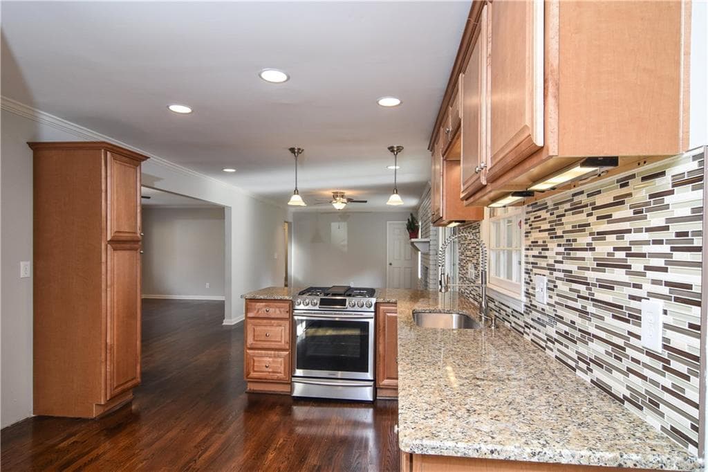 2661 Fleur De Lis Place, Dunwoody, GA 30360 — most recent listing photo